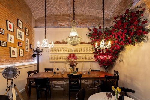 Sala restaurantului